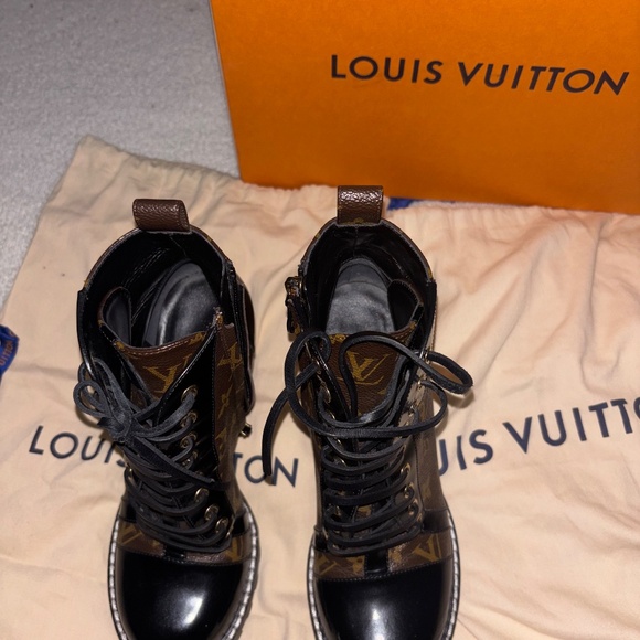 Louis Vuitton calf skin monogram boots - Picture 8 of 8
